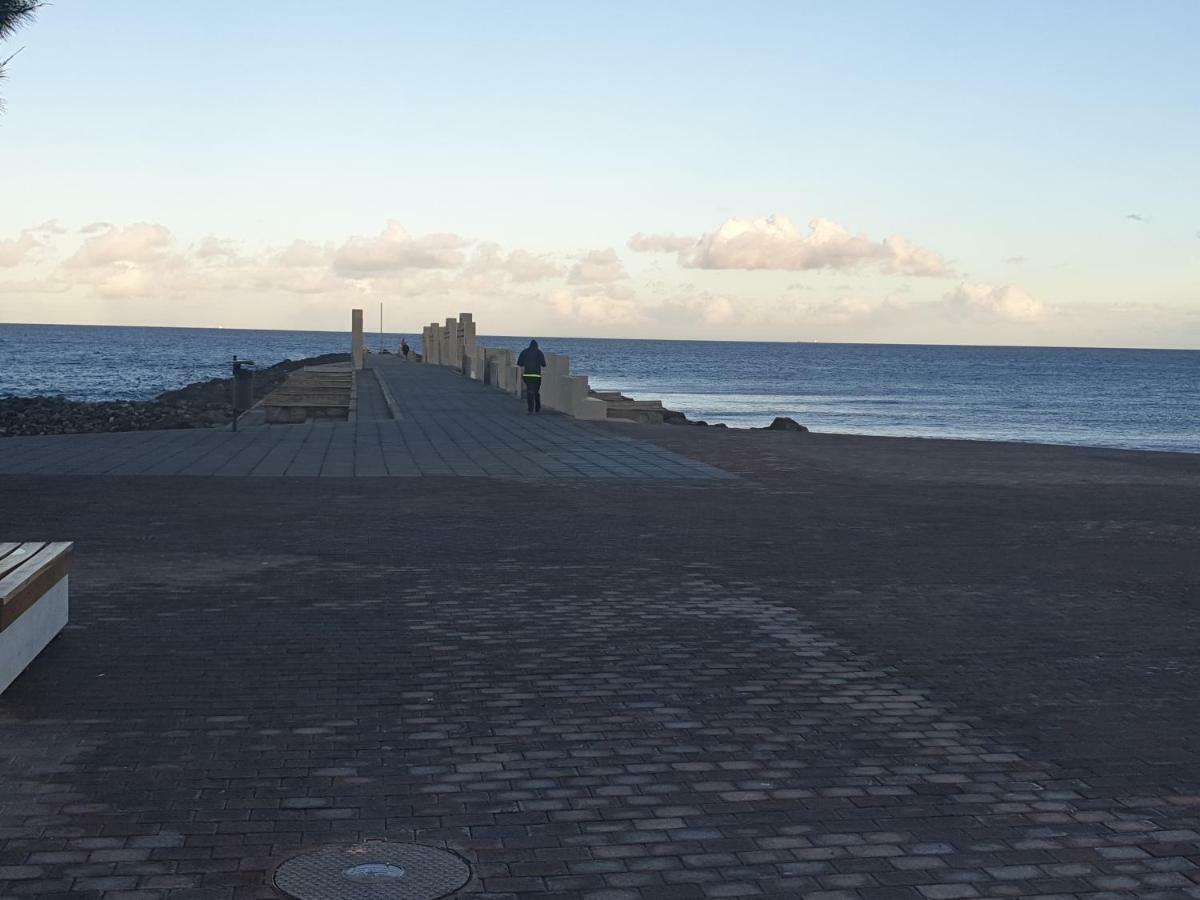 Brisas Del Mar Apartment, One Step From The Sea. El Burrero Exterior photo